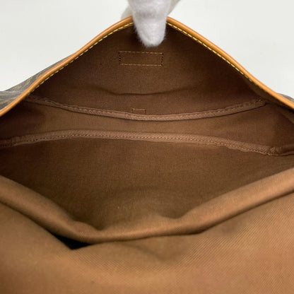 Louis Vuitton Saumur 30 Crossbody Shoulder Bag Monogram Brown — view 9