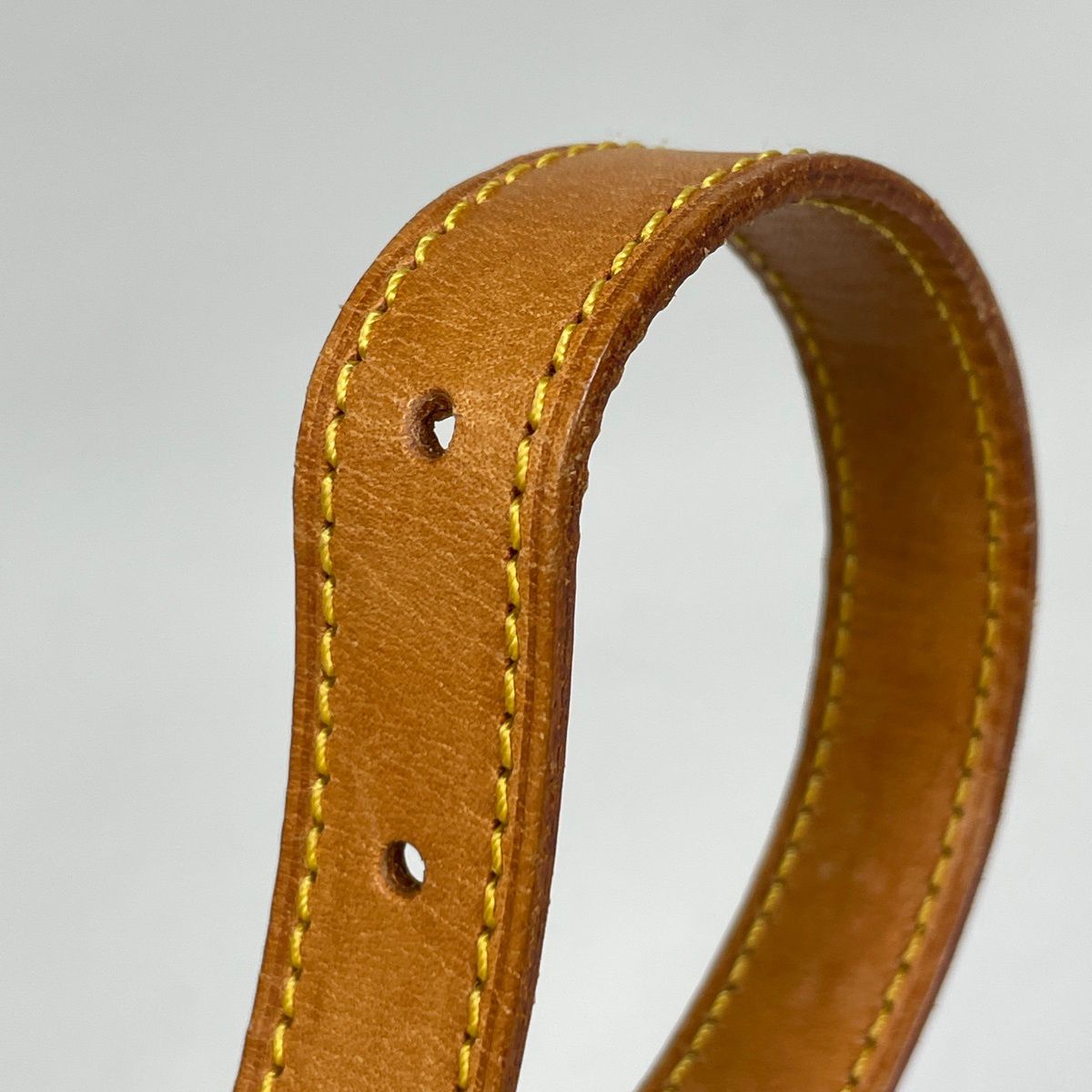 Louis Vuitton Saumur 30 Crossbody Shoulder Bag Monogram Brown — view 7
