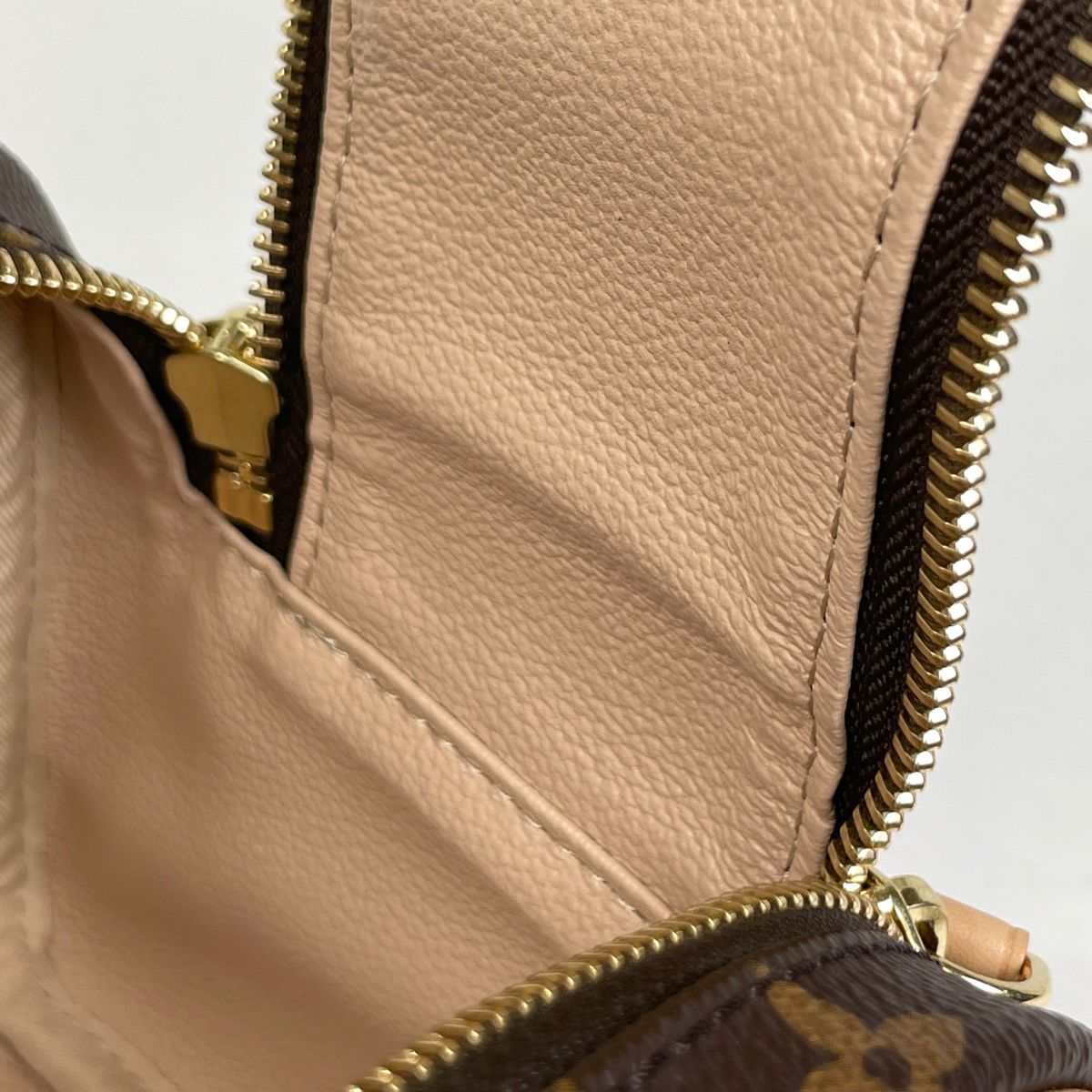 Louis Vuitton Dopp Kit Pouch Travel Bag Second Monogram Brown — view 8