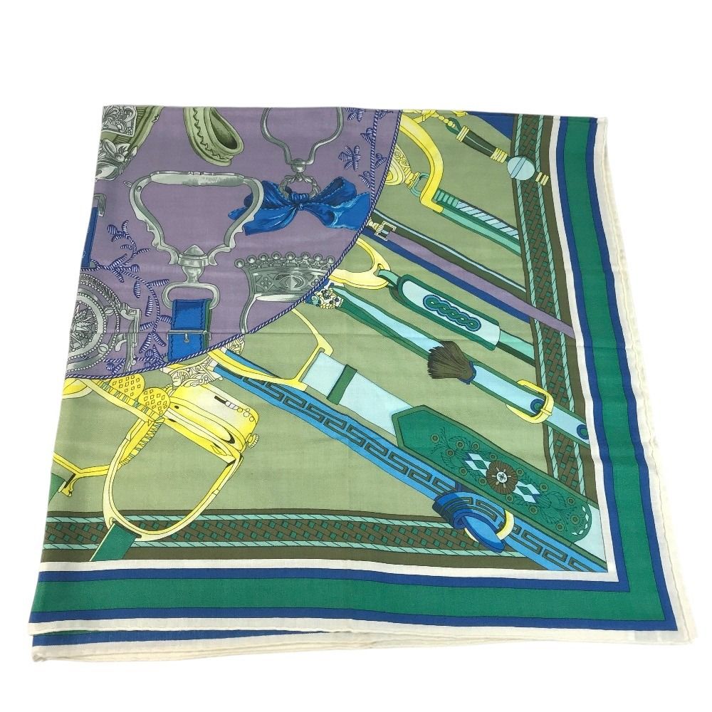 Hermes Scarf Carre Geant 140 Cashmere White — view 4