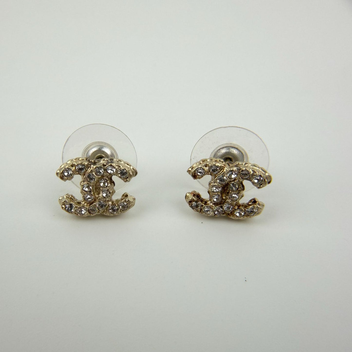 Chanel CC Logo Earrings Gold Vintage