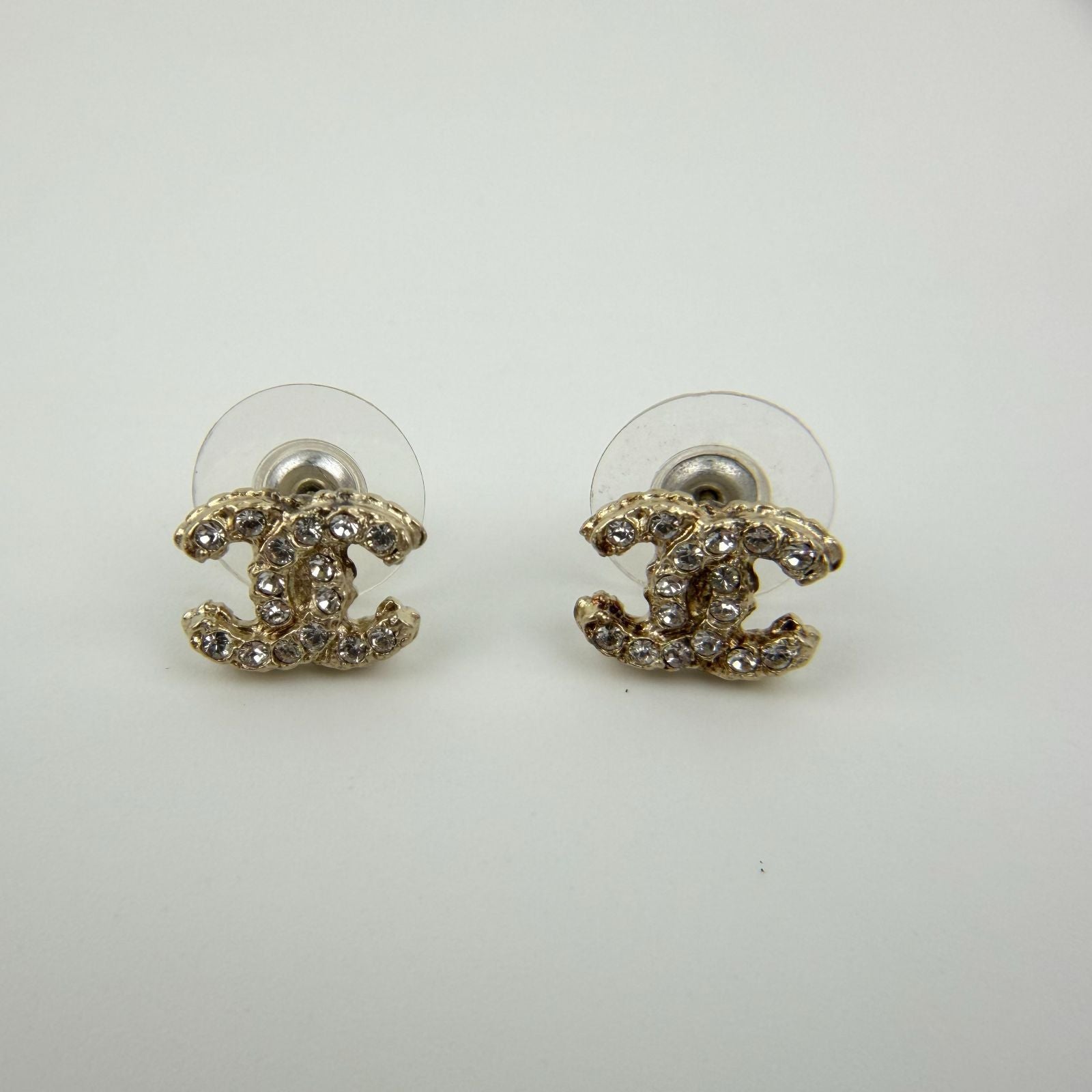 Chanel CC Logo Earrings Gold Vintage
