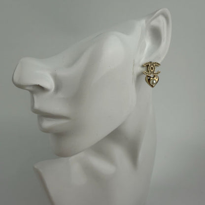 Chanel CC Logo Earrings Gold Vintage — view 8