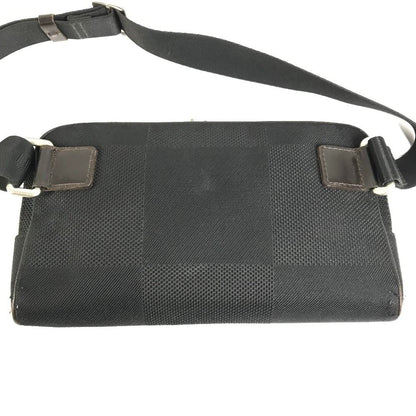 Louis Vuitton Belt Bag Acrobat Damier Geant Canvas Black — view 3