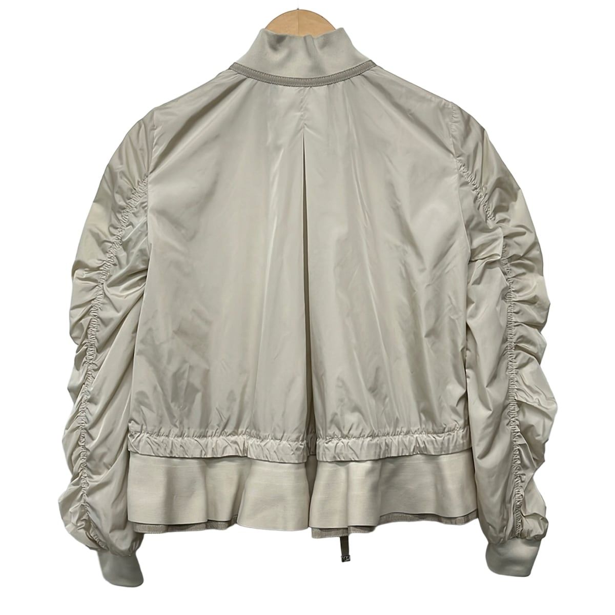 Moncler Jacket 00 XS Verhuell Light Beige Long Sleeve Zip Up Ruffle Spring — view 2