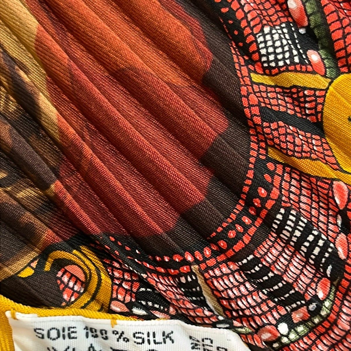 Hermes Scarf Carre Plisse Dark Yellow Multi Perles du Kenya — view 3