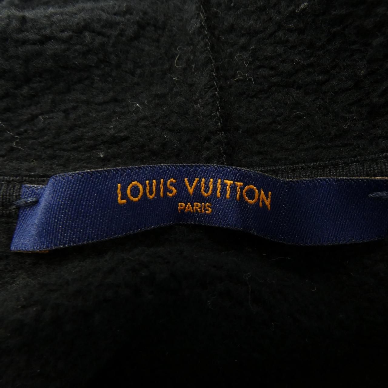 Louis Vuitton Graphic Hoodie — view 4