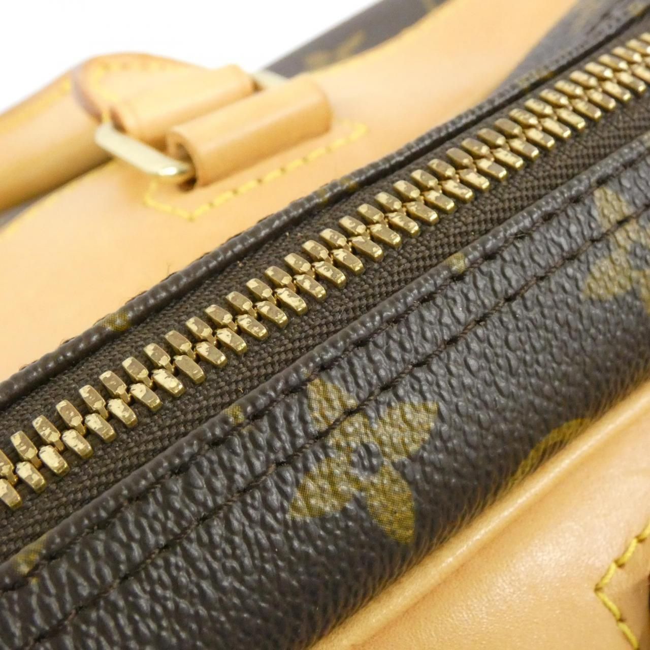 Louis Vuitton Monogram Evasion — view 8