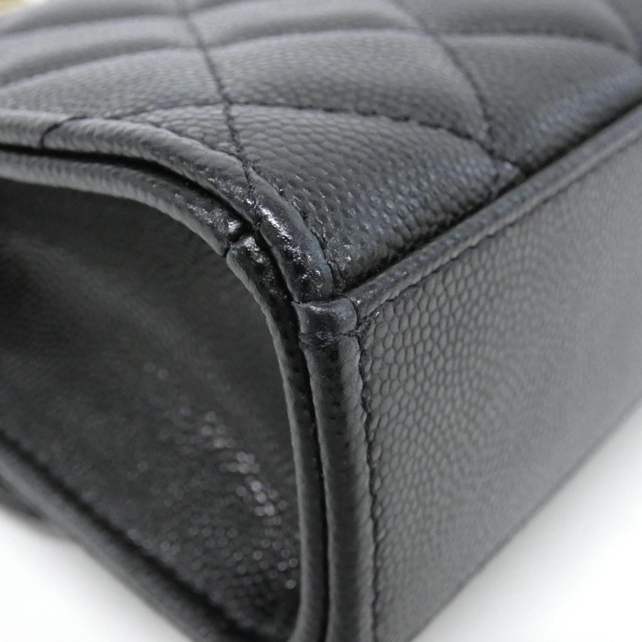 Chanel Bag Handbag Black — view 3
