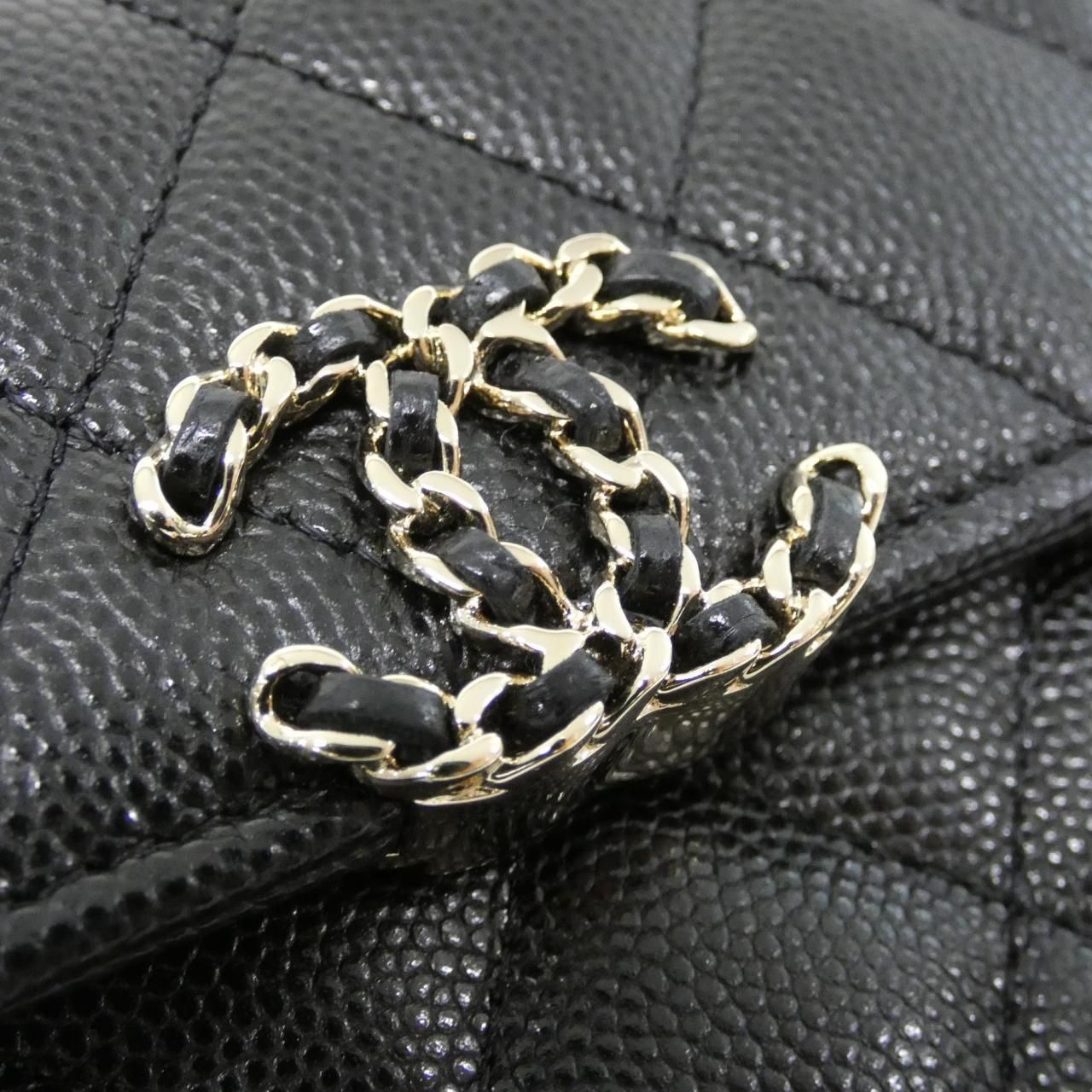Chanel Bag Handbag Black — view 4