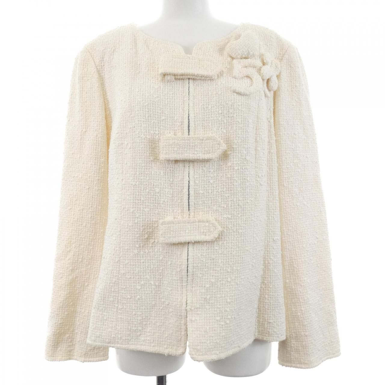 Chanel Vintage 04c Collarless Jacket
