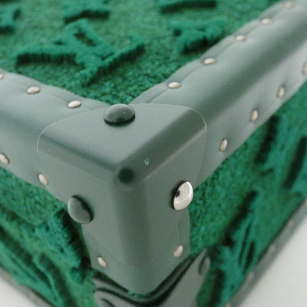 Louis Vuitton Monogram Tufting Clutch — view 2