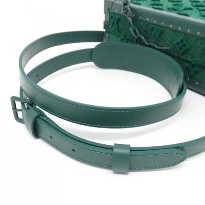 Louis Vuitton Monogram Tufting Clutch — view 4