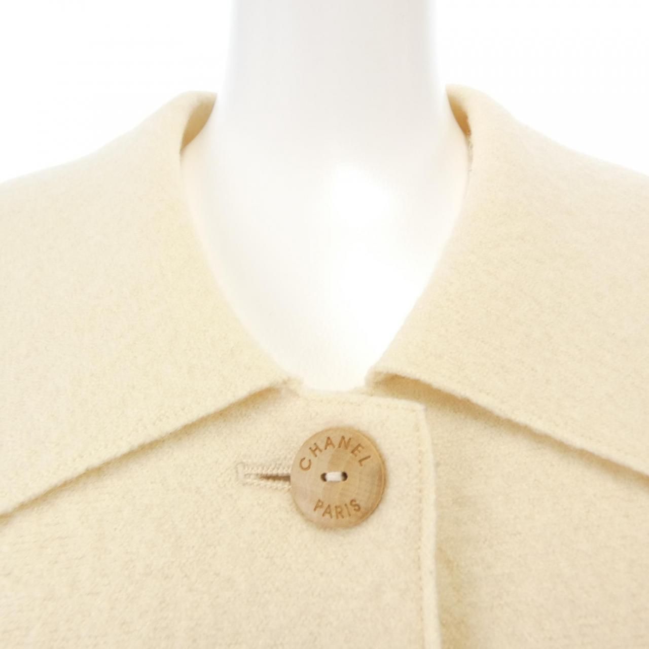 Chanel Coat White — view 5