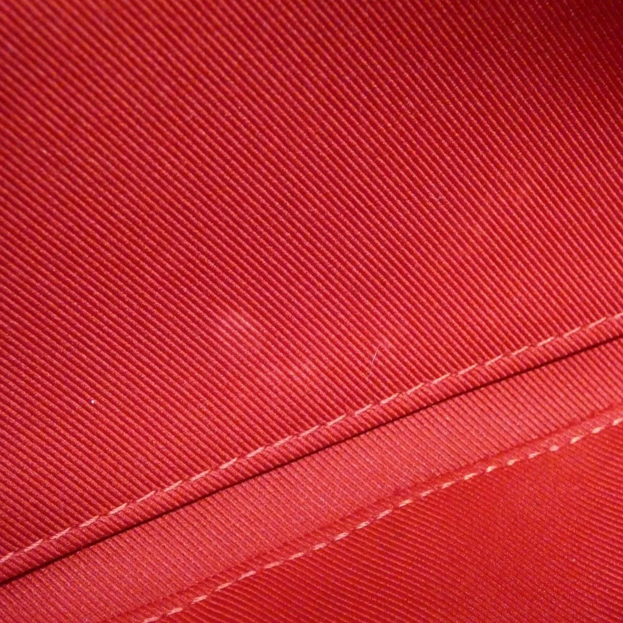 Louis Vuitton Monogram Empreinte Saintonge Shoulder — view 9