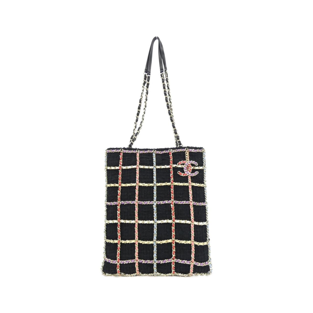 Chanel Shoulder Bag Black