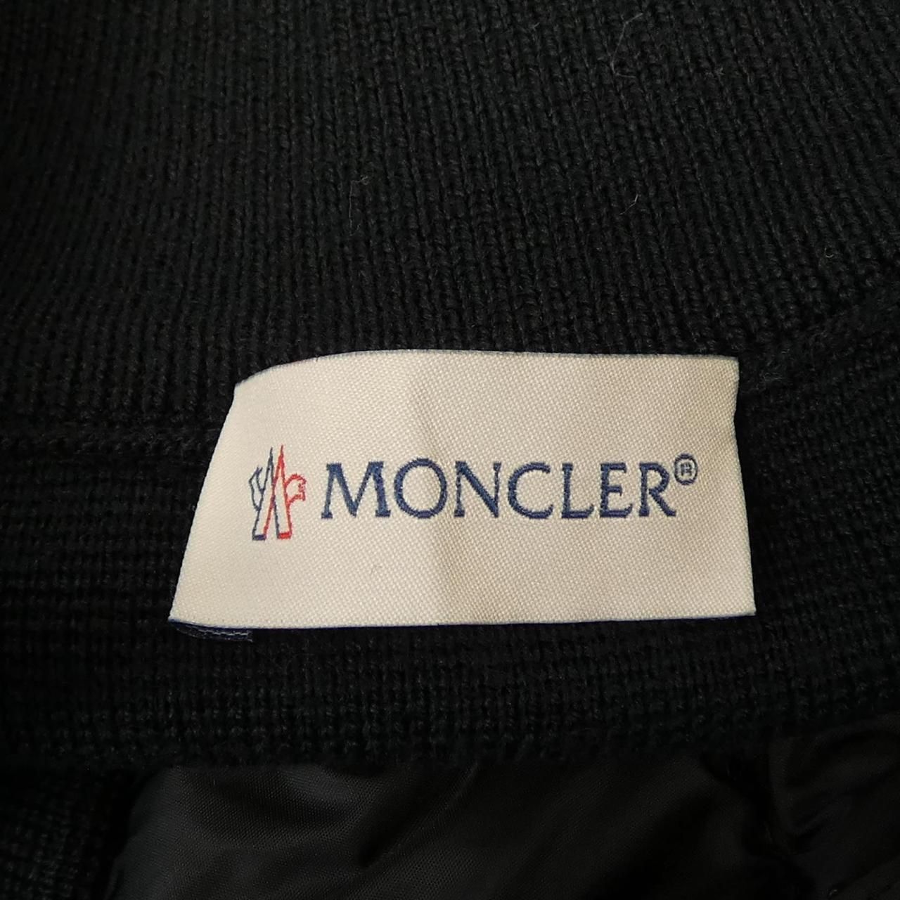 Moncler Down Jacket Black — view 6