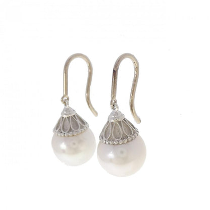 Tiffany & Co Fresh Water Pearl Earrings 9.9 mm — view 2