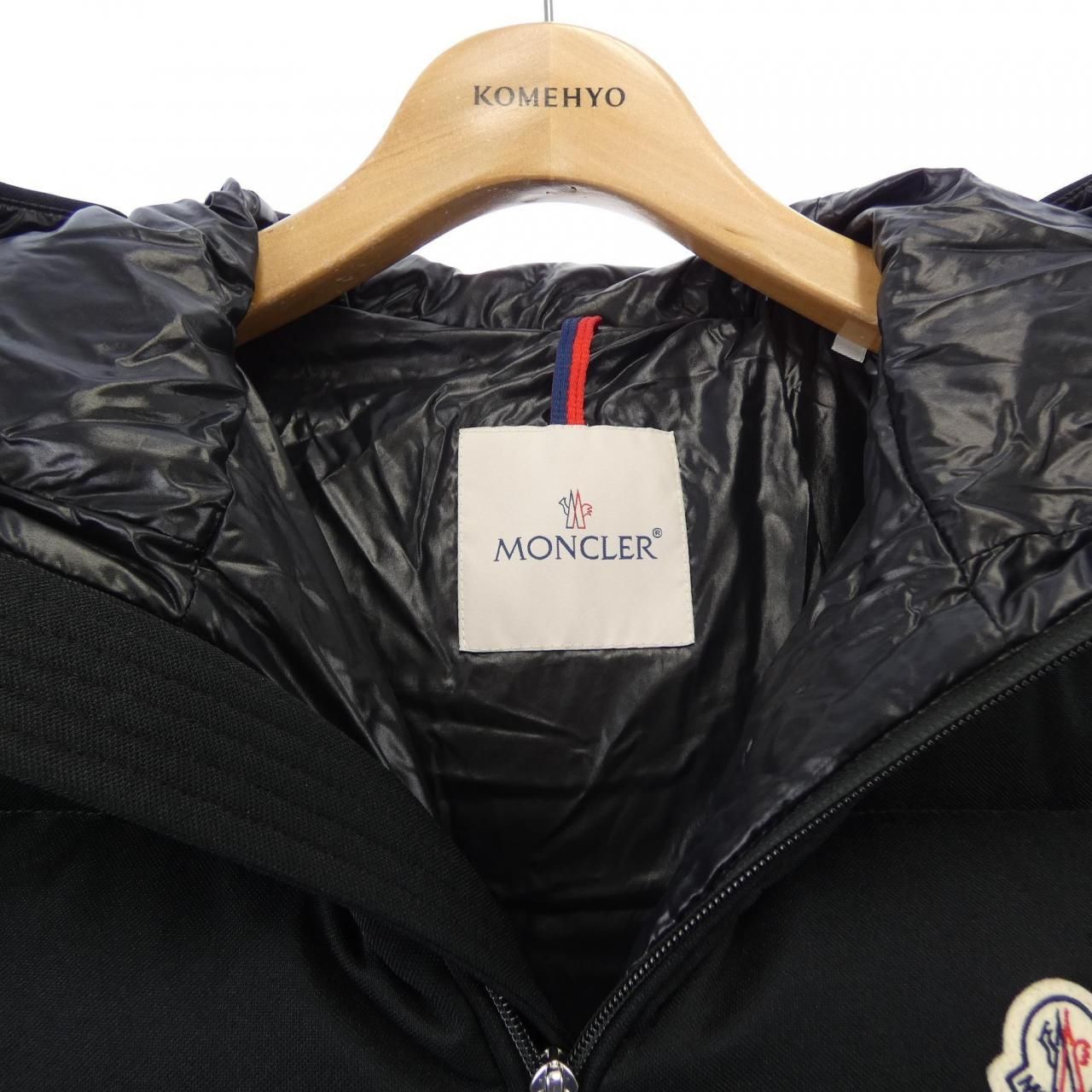 Moncler Sanbesan Down Jacket — view 6