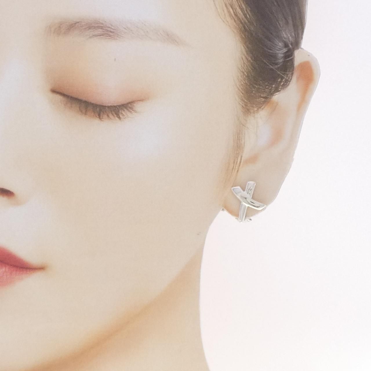 Tiffany & Co Kiss Earrings — view 4