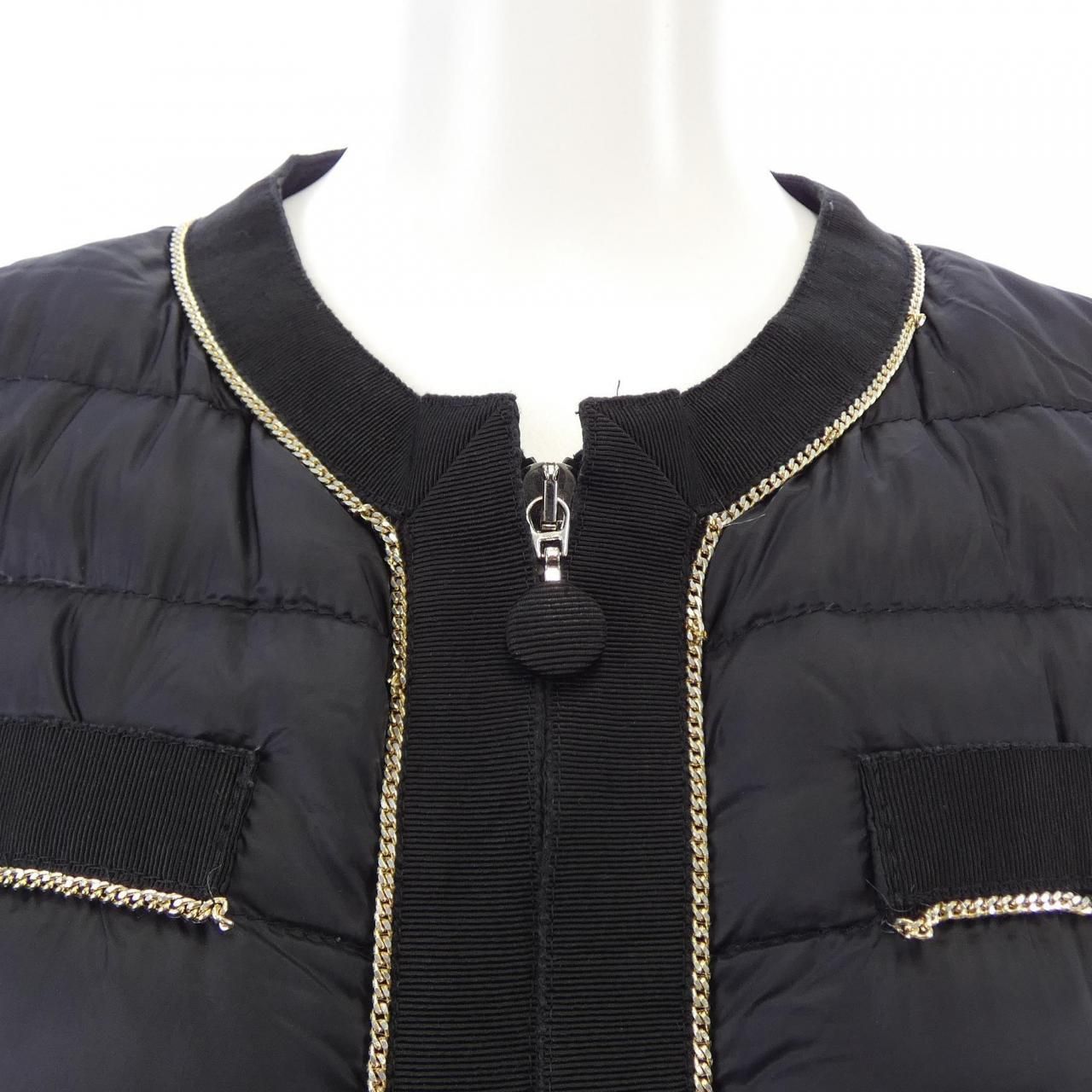 Moncler Yaeko Down Jacket — view 6