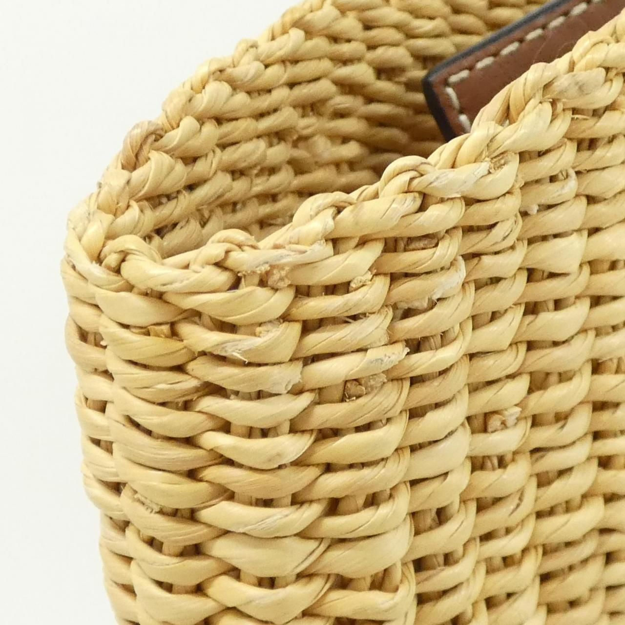 Loewe Shell Basket — view 7