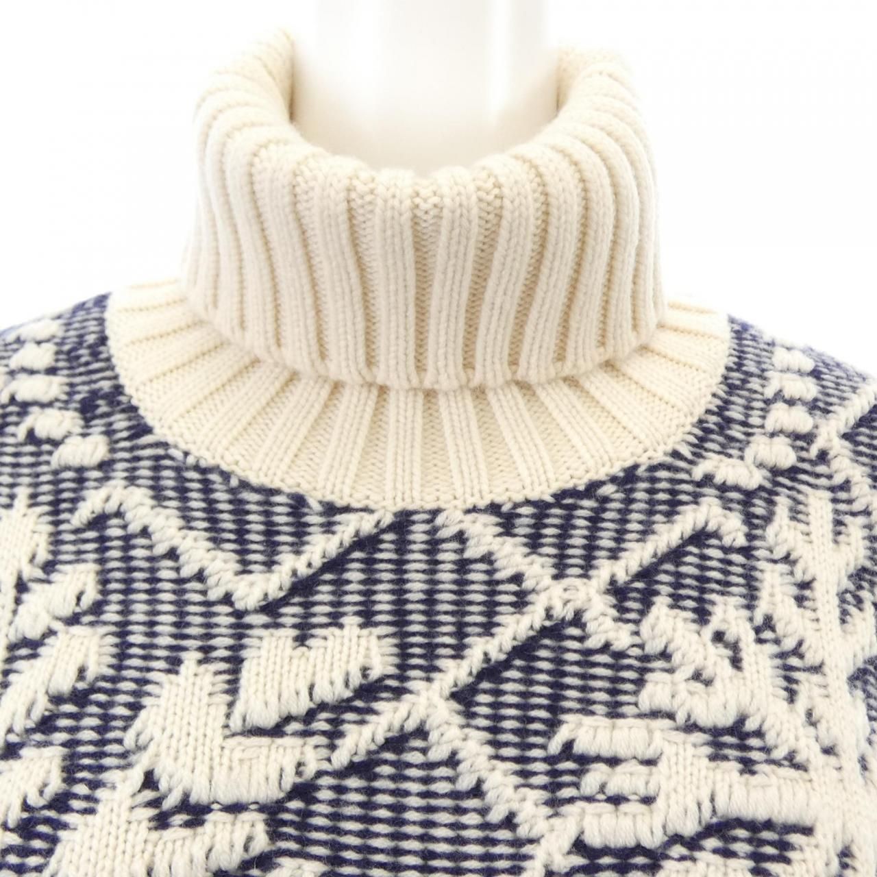 Chanel Knit Sweater White — view 6