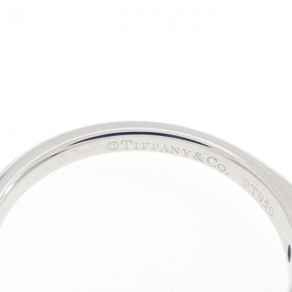 Tiffany & Co Classic Solitaire Ring — view 4