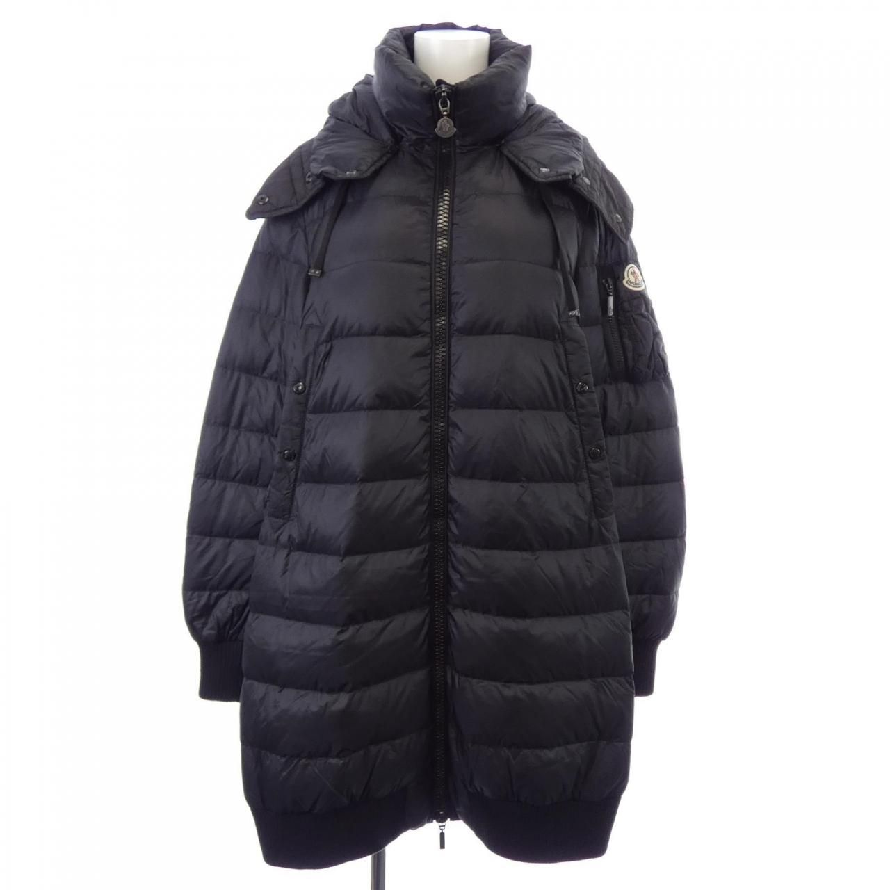 Moncler Chambly Down Coat