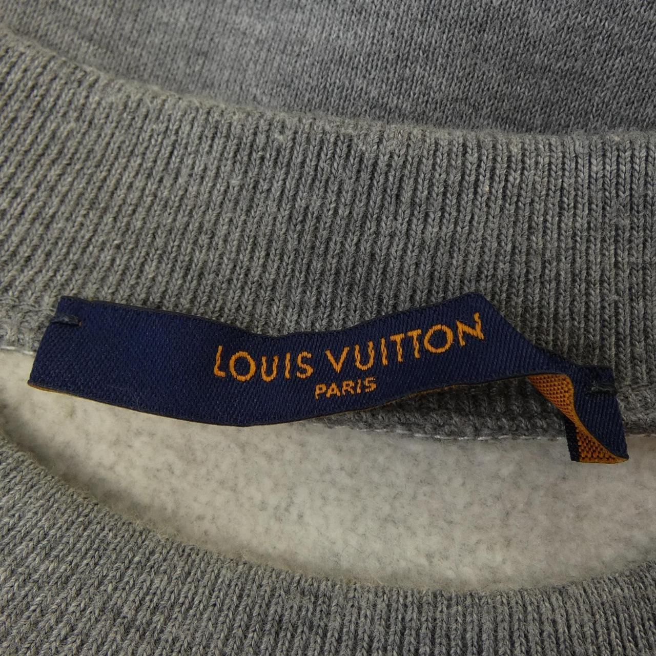 Louis Vuitton Printed Heart Sweatshirt — view 4