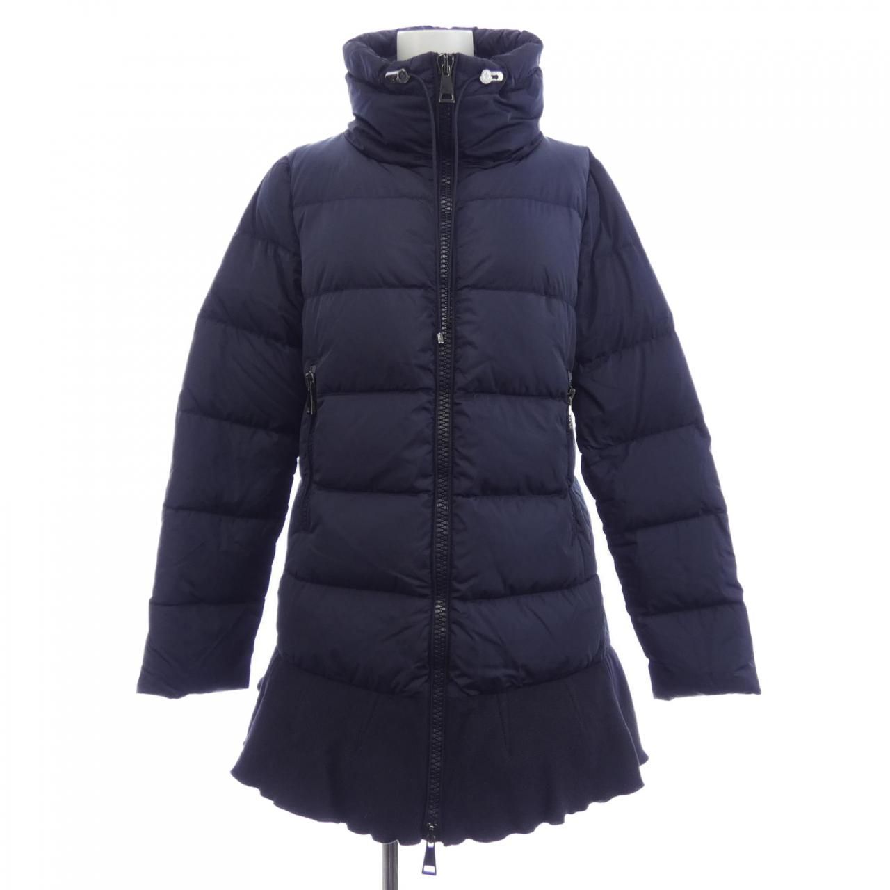 Moncler Viburnum Down Coat
