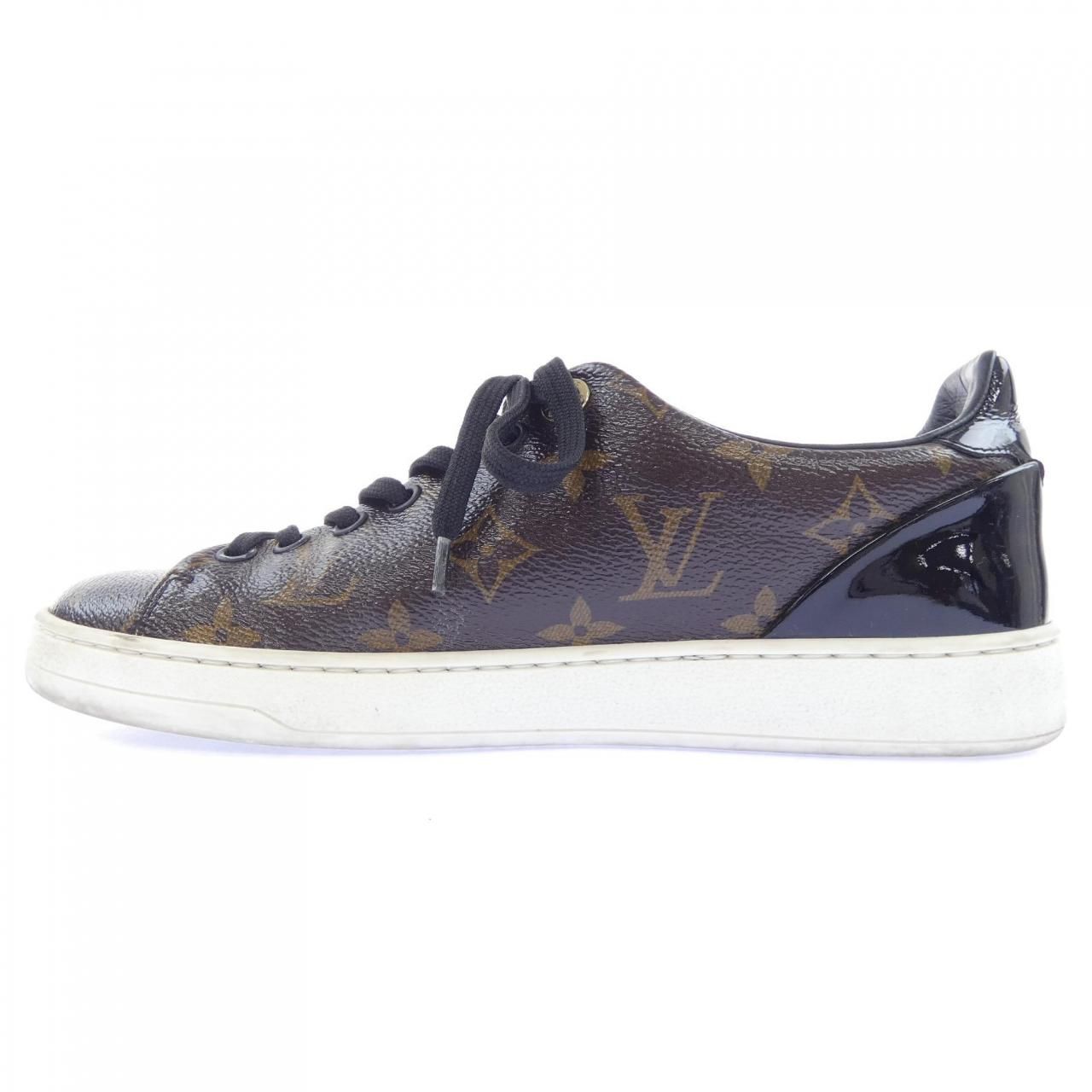 Louis Vuitton Front Row Line Sneakers — view 2
