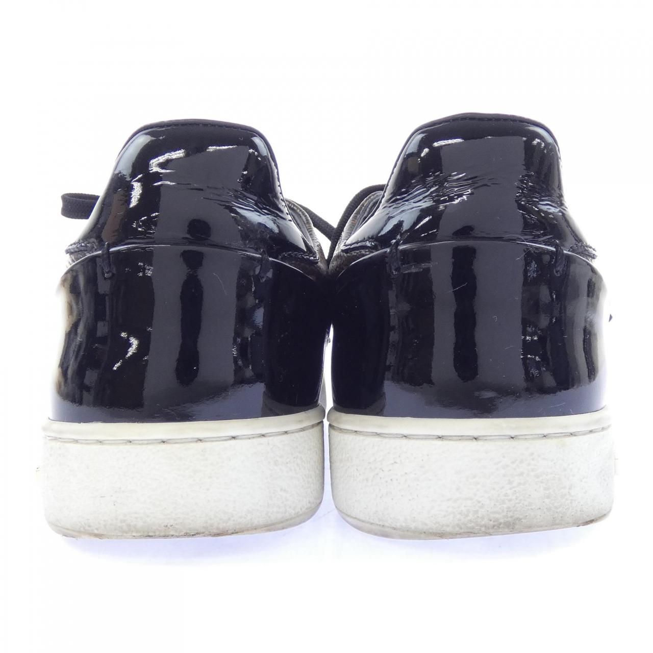 Louis Vuitton Front Row Line Sneakers — view 5