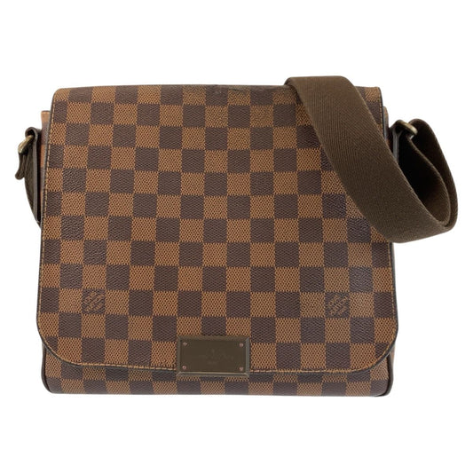 Louis Vuitton Damier District PM Brown Shoulder Bag Pochette