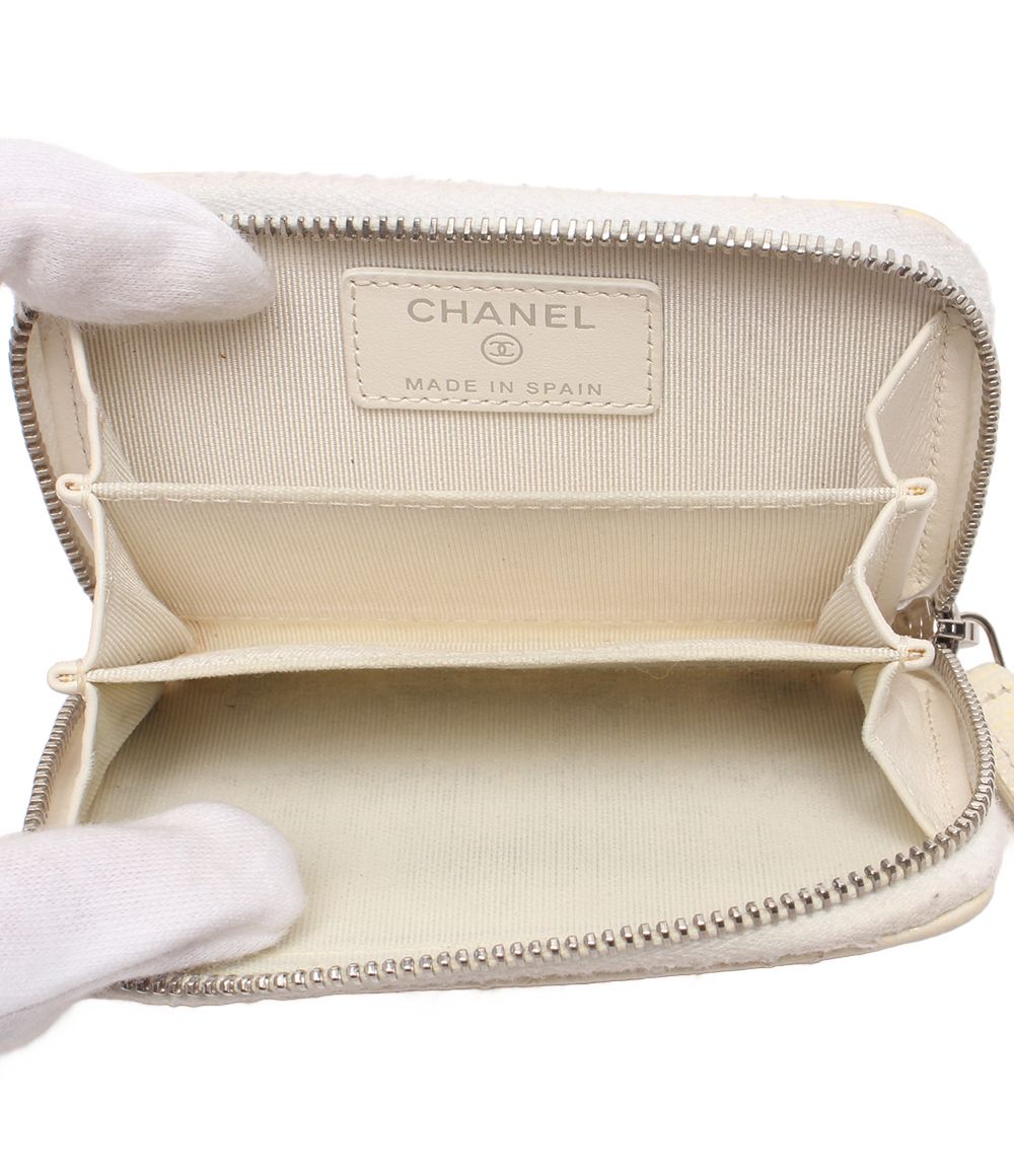 Chanel Coin Case Card Silver Caviar Leather Quilted — view 5