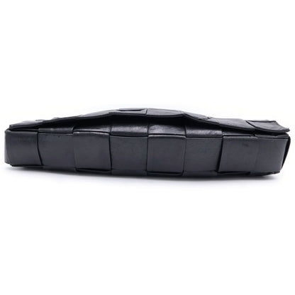 Bottega Veneta Intrecciato Leather Messenger Back Black — view 4