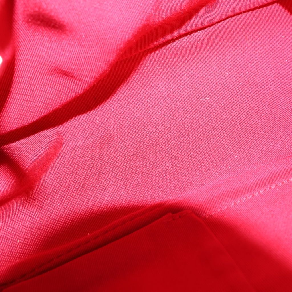 Chanel Bubble Quilt Stripe Chain Shoulder Bag Red White Silver — view 5