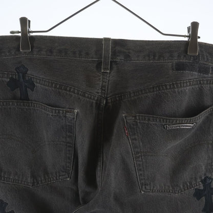 Chrome Hearts Levi's Vntg Blk Red Tab Washed 501 Denim Pants with Cross Patch — view 4