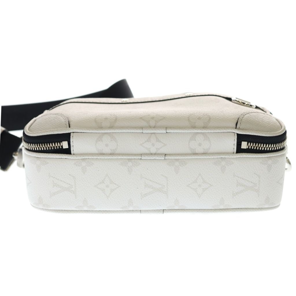 Louis Vuitton Alpha Messenger Taigarama Monogram Leather Shoulder Bag Silver — view 4