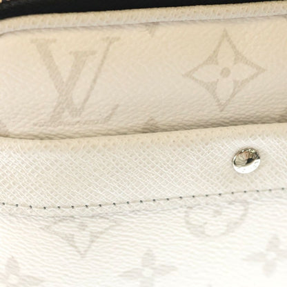Louis Vuitton Alpha Messenger Taigarama Monogram Leather Shoulder Bag Silver — view 6