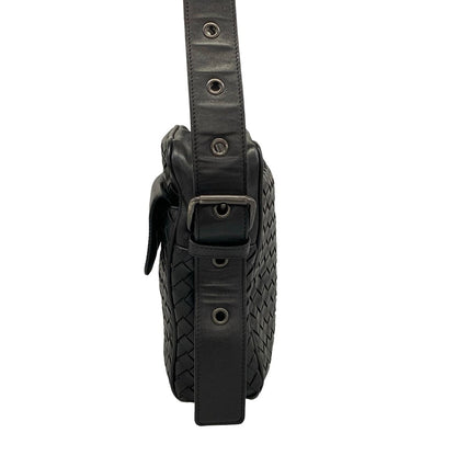 Bottega Veneta Shoulder Bag Intrecciato Black Leather — view 4