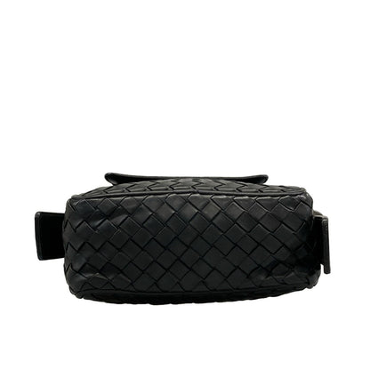Bottega Veneta Shoulder Bag Intrecciato Black Leather — view 5