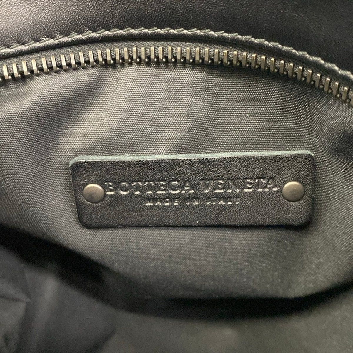 Bottega Veneta Shoulder Bag Intrecciato Black Leather — view 8
