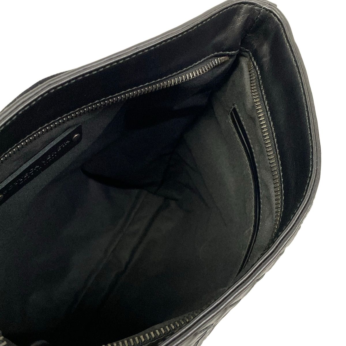 Bottega Veneta Shoulder Bag Intrecciato Black Leather — view 7