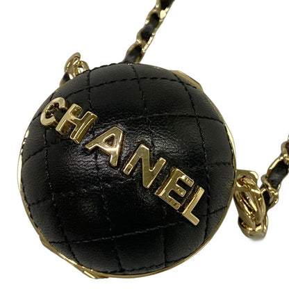 Chanel Key Holder Black Gold Lambskin — view 3