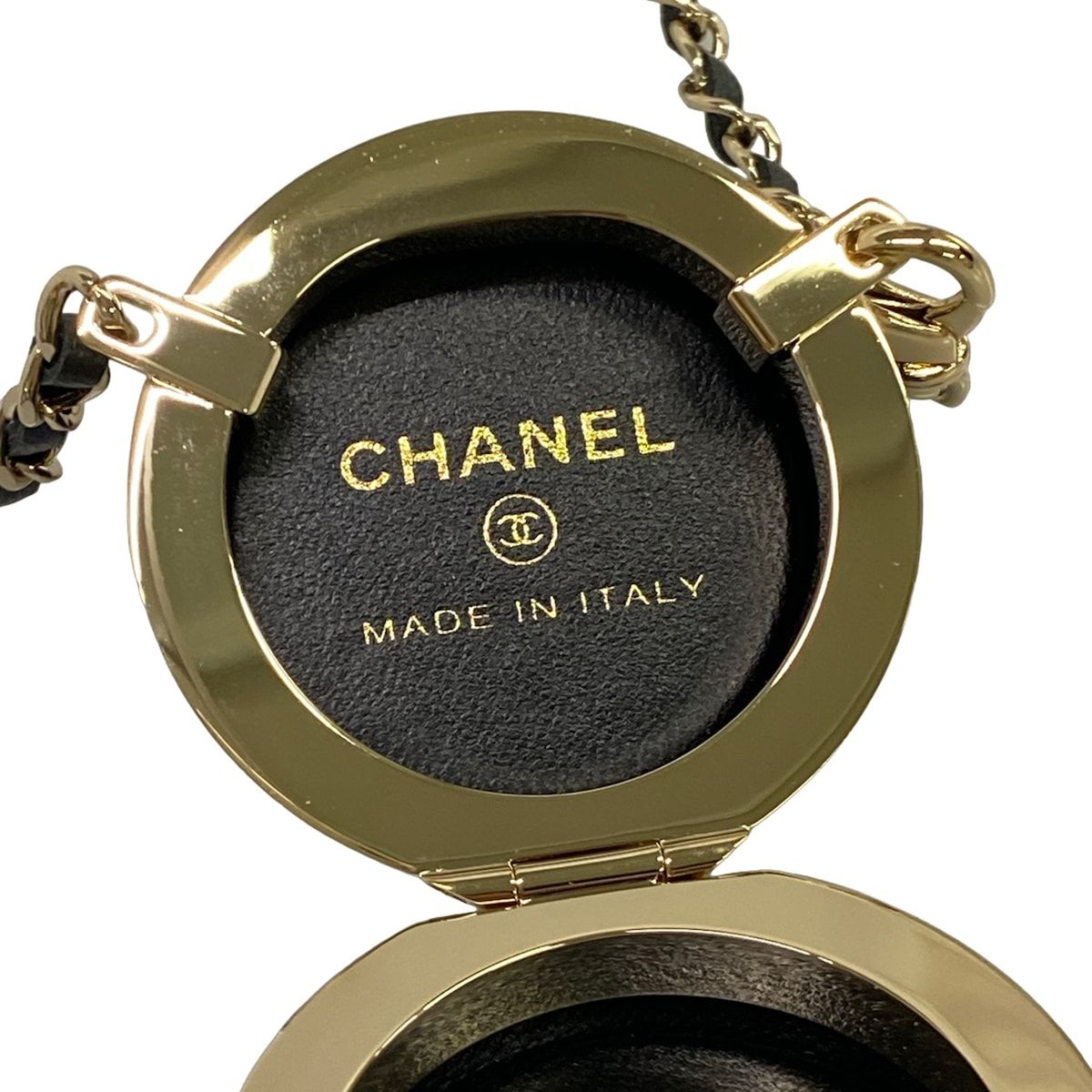 Chanel Key Holder Black Gold Lambskin — view 4
