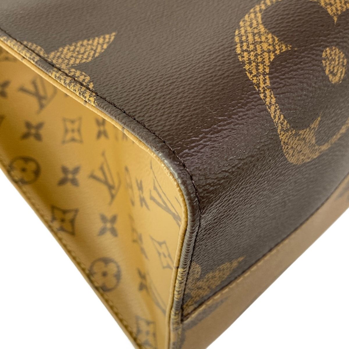 Louis Vuitton Tote Monogram Reverse On The Go GM — view 6