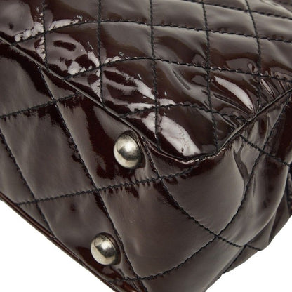 Chanel Quilted 2.55 Chain Tote Shoulder Bag Brown Patent Leather — view 4
