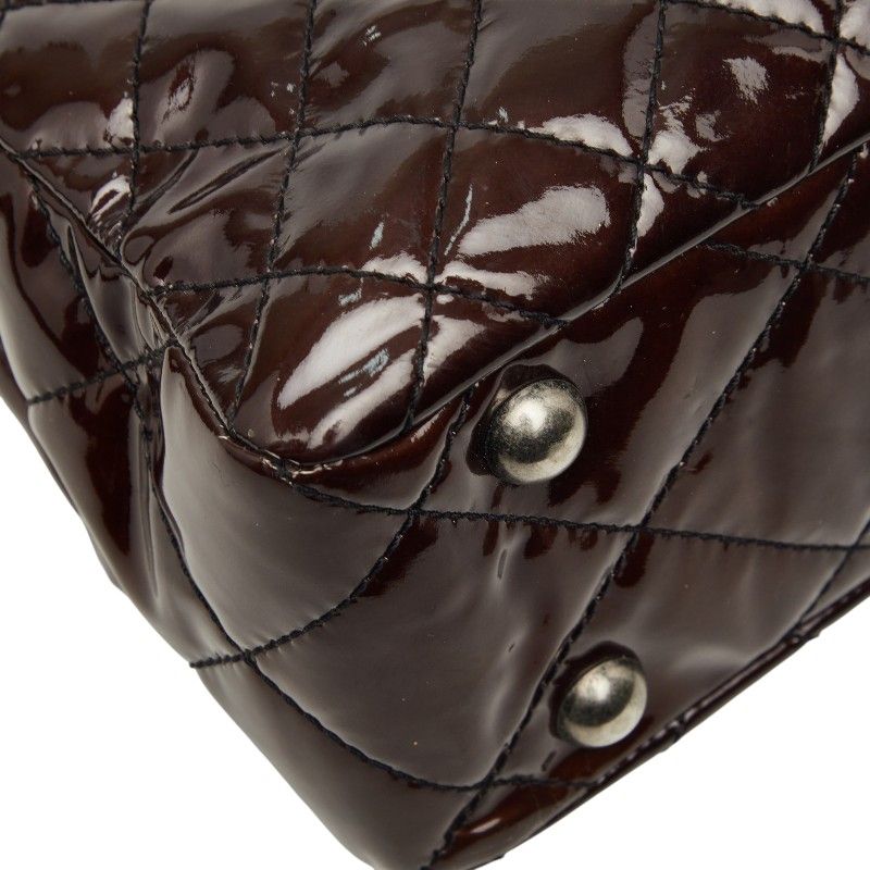 Chanel Quilted 2.55 Chain Tote Shoulder Bag Brown Patent Leather — view 5