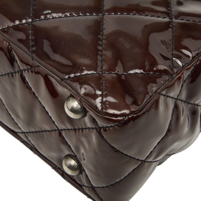 Chanel Quilted 2.55 Chain Tote Shoulder Bag Brown Patent Leather — view 6